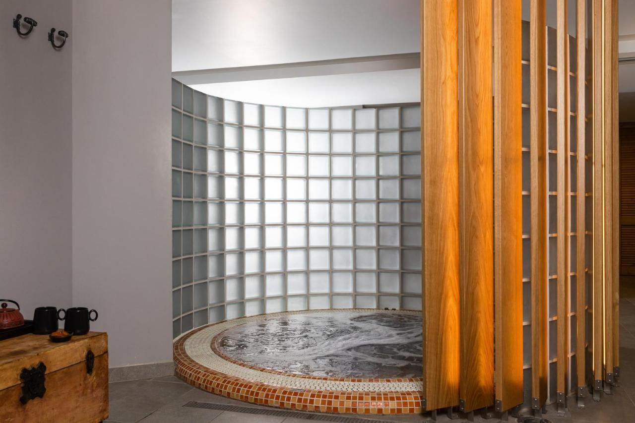Hotel Du Lac Congress Center & Spa Ioannina Extérieur photo A modern spa